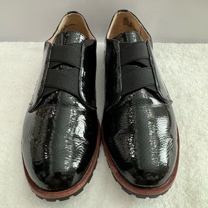 ME TOO Bryant Loafers Women’s Size 8M